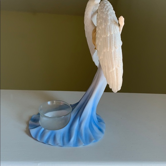 HALO WINGED CELEBRATION ANGEL with VOTIVE CANDLE HOLDER - Picture 2 of 6